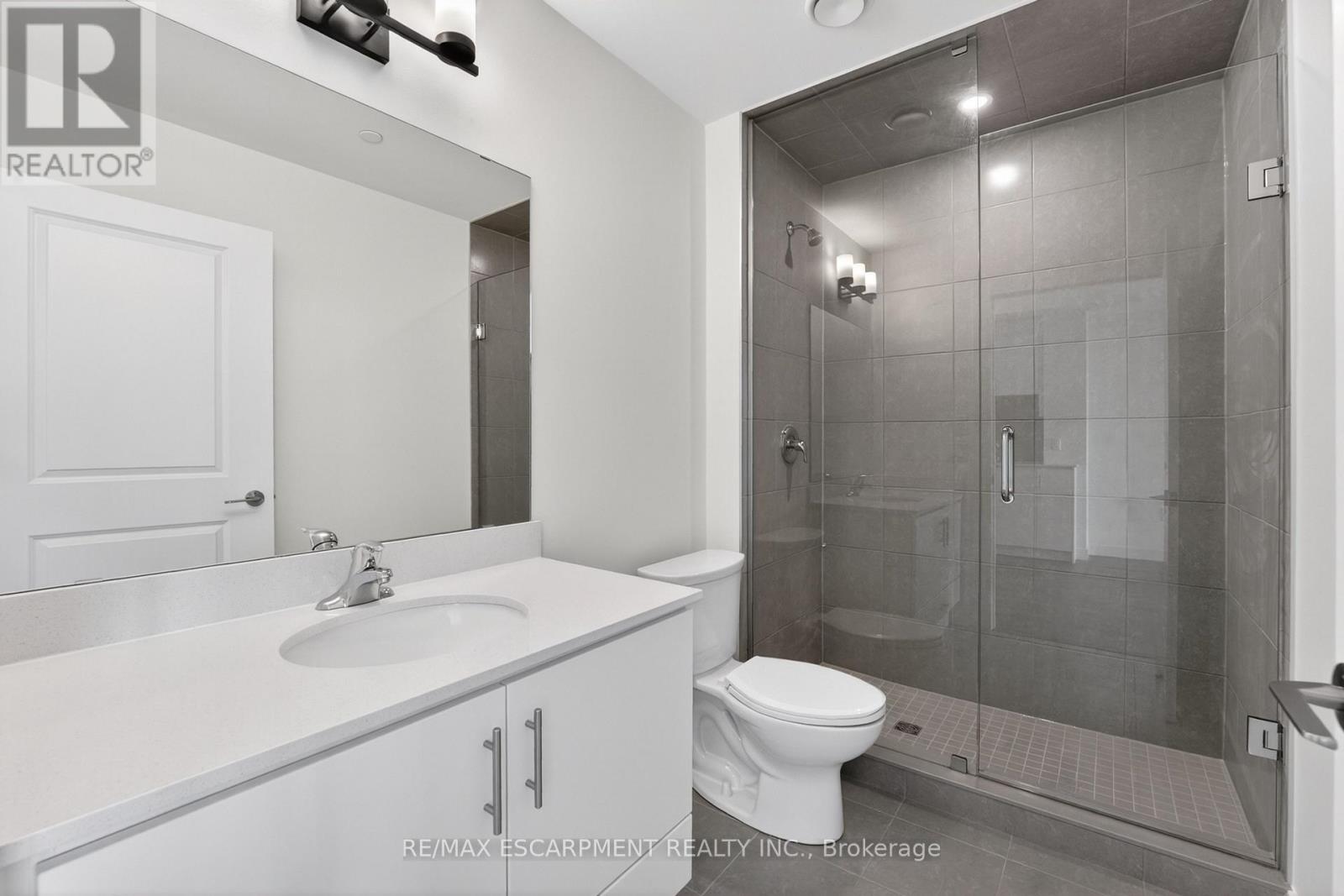 822- 461 Green Road, Hamilton, ON photo 17