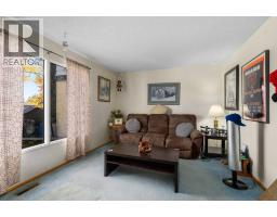 309 44 Street SE - photo 13
