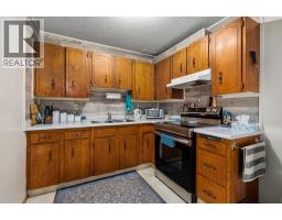 309 44 Street SE - photo 12