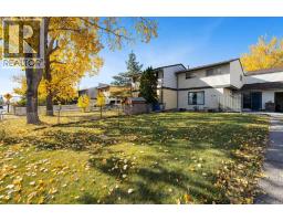 309 44 Street SE - photo 1
