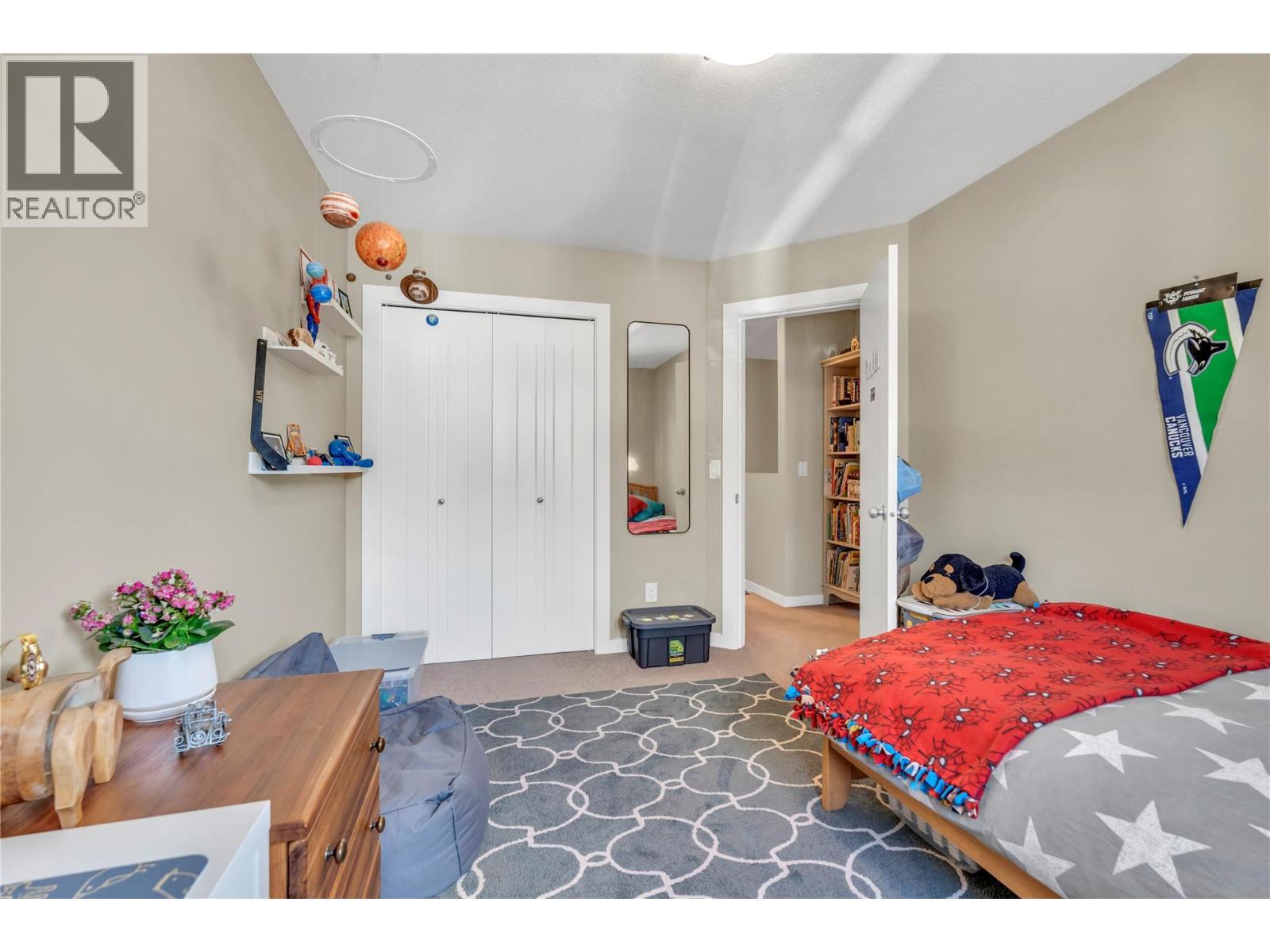 484 SIMILKAMEEN Avenue - 27