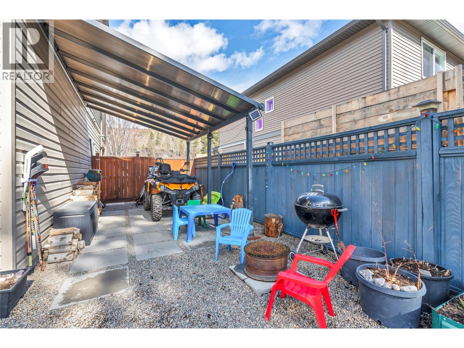 484 SIMILKAMEEN Avenue - 33