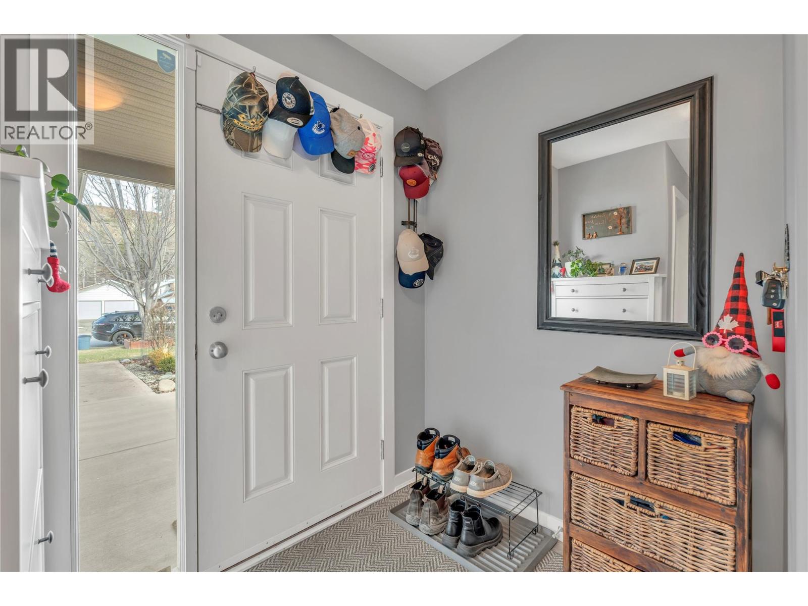 484 SIMILKAMEEN Avenue - 5