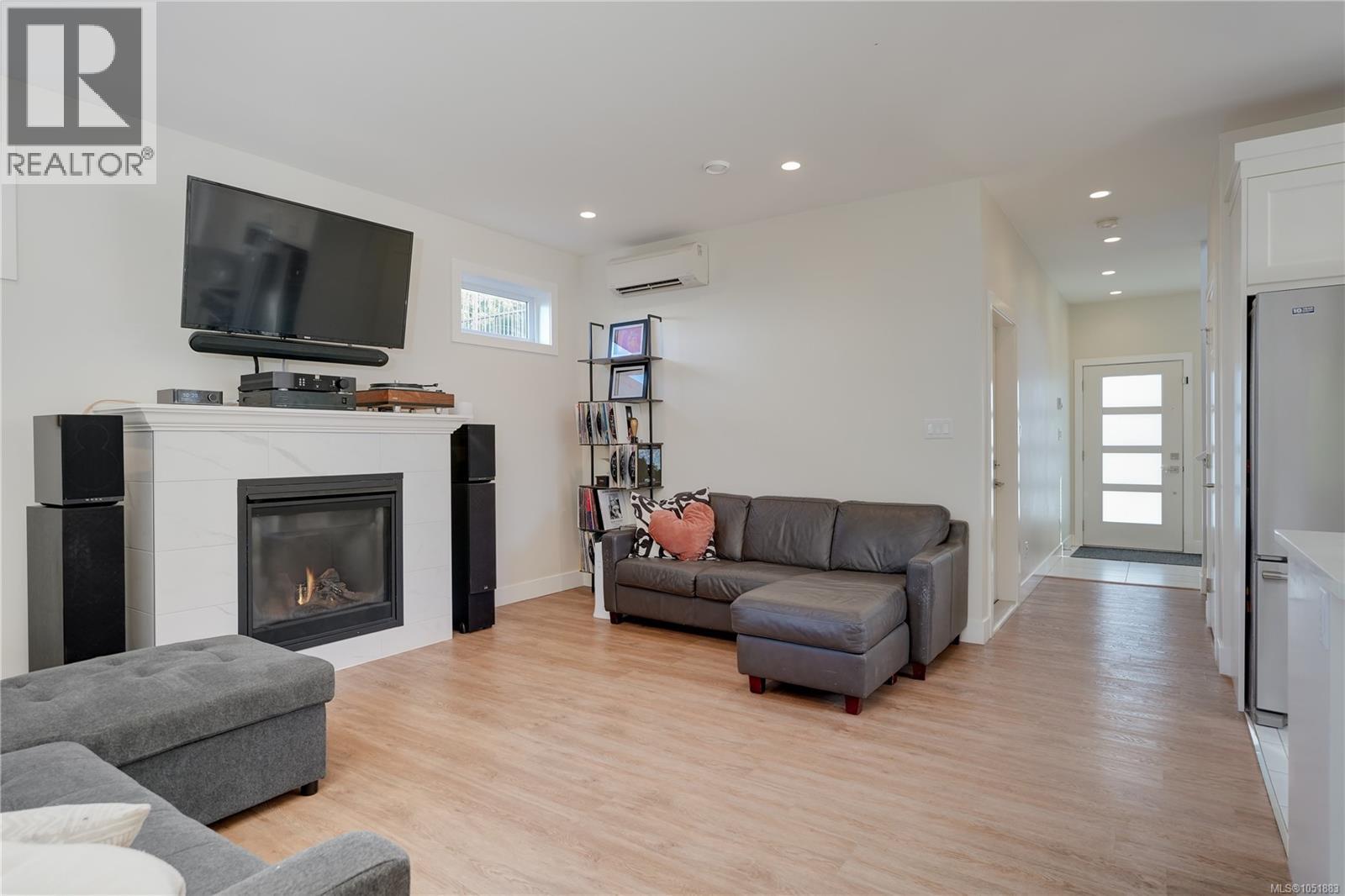 1064 Gammon Way - 4