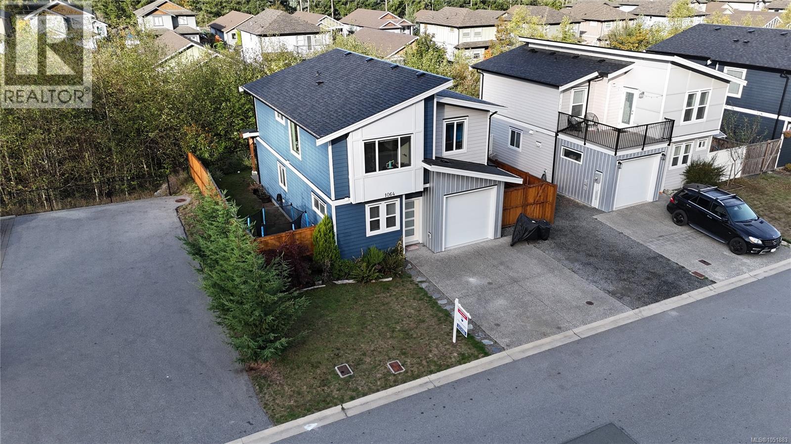 1064 Gammon Way, Shawnigan Lake - Image 1
