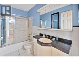 732 Sabrina Road SW - photo 8