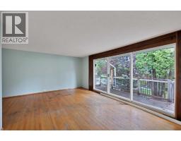 732 Sabrina Road SW - photo 12
