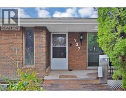 732 Sabrina Road SW - photo 2