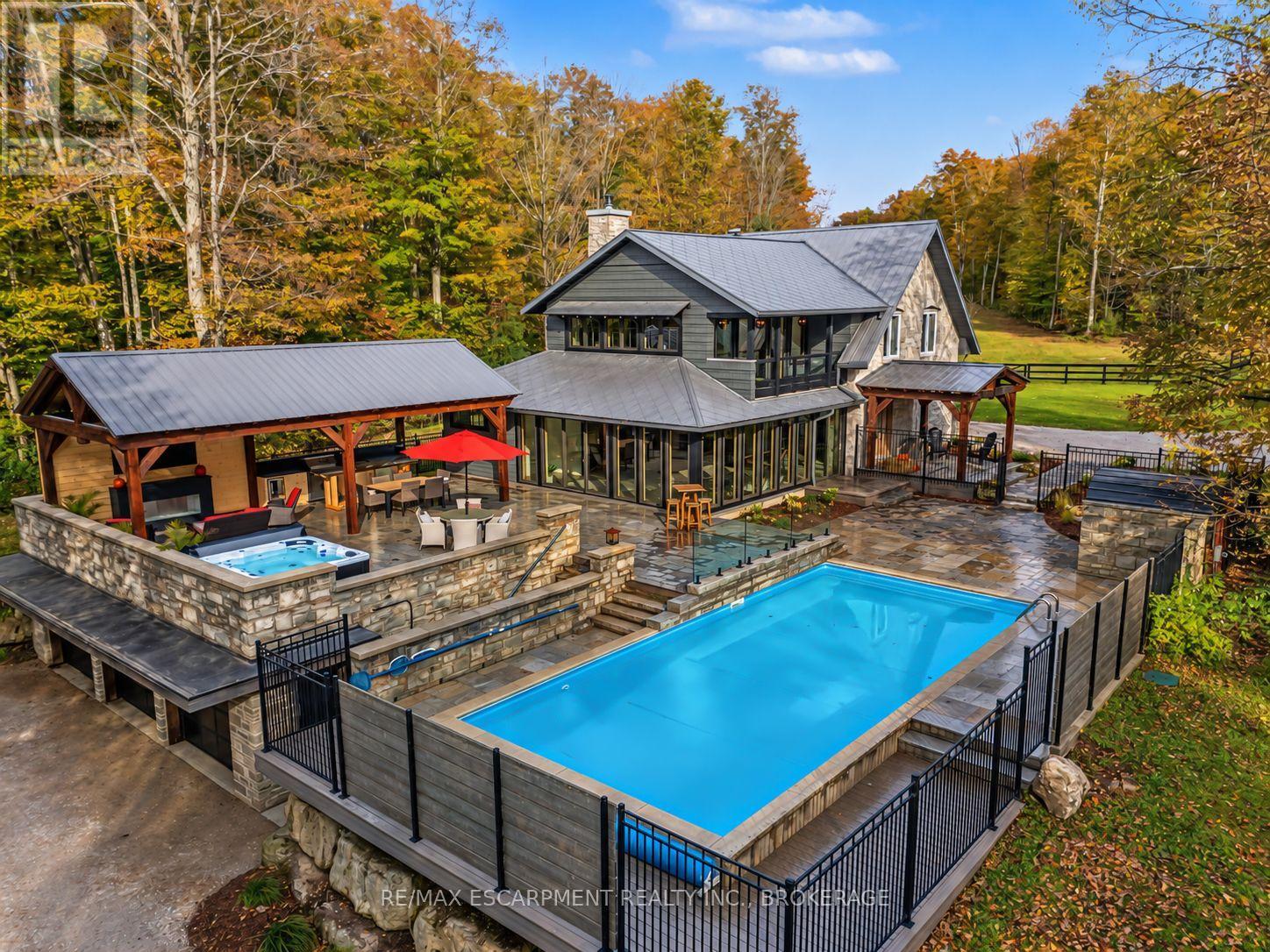517807 5TH CONCESSION ROAD N