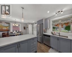 Kitchen - 78 - 4868 Riverview Drive, Edgewater, BC V0A1E0 Photo 9