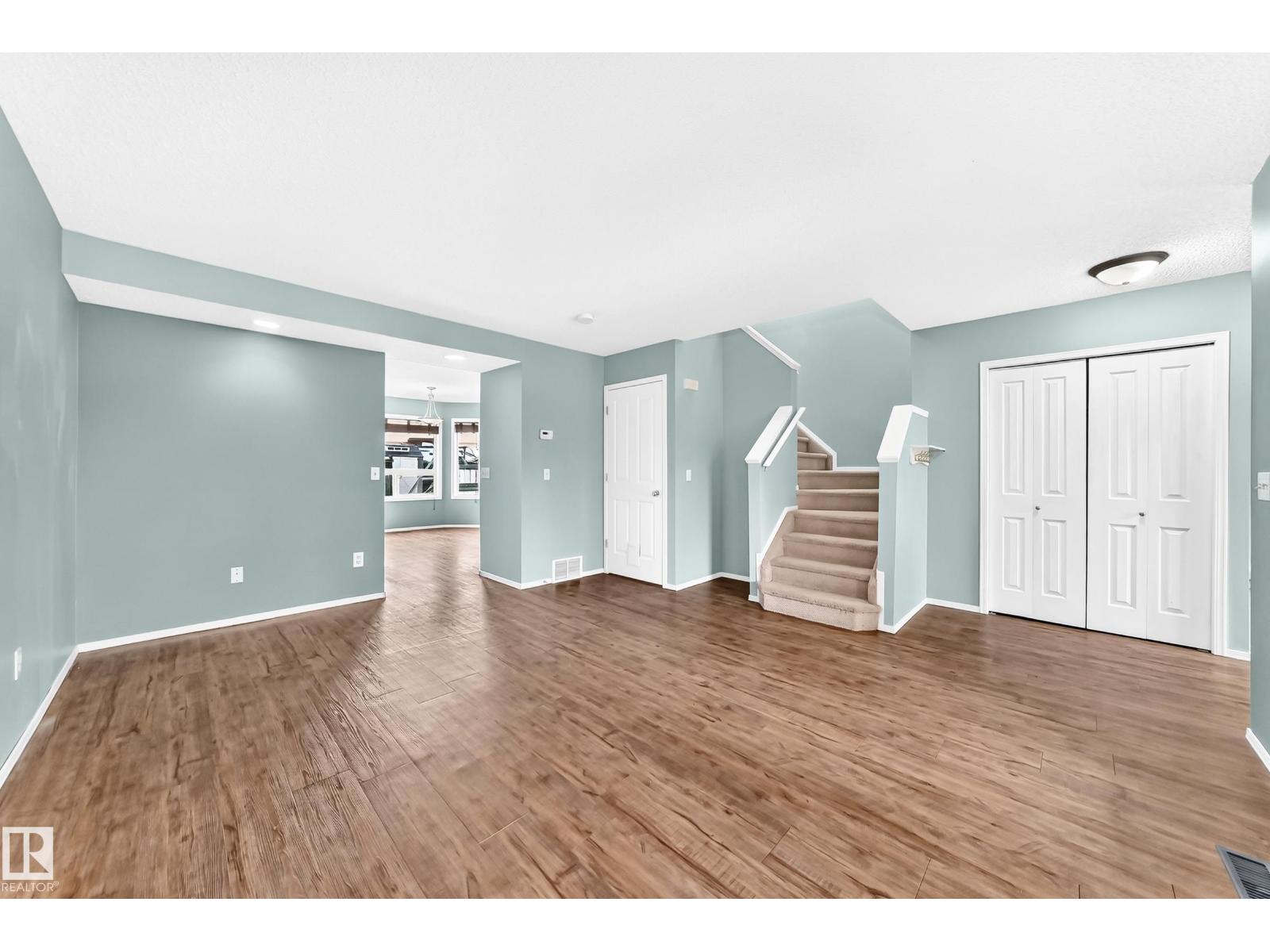 8 SPRUCE VILLAGE WY - 18