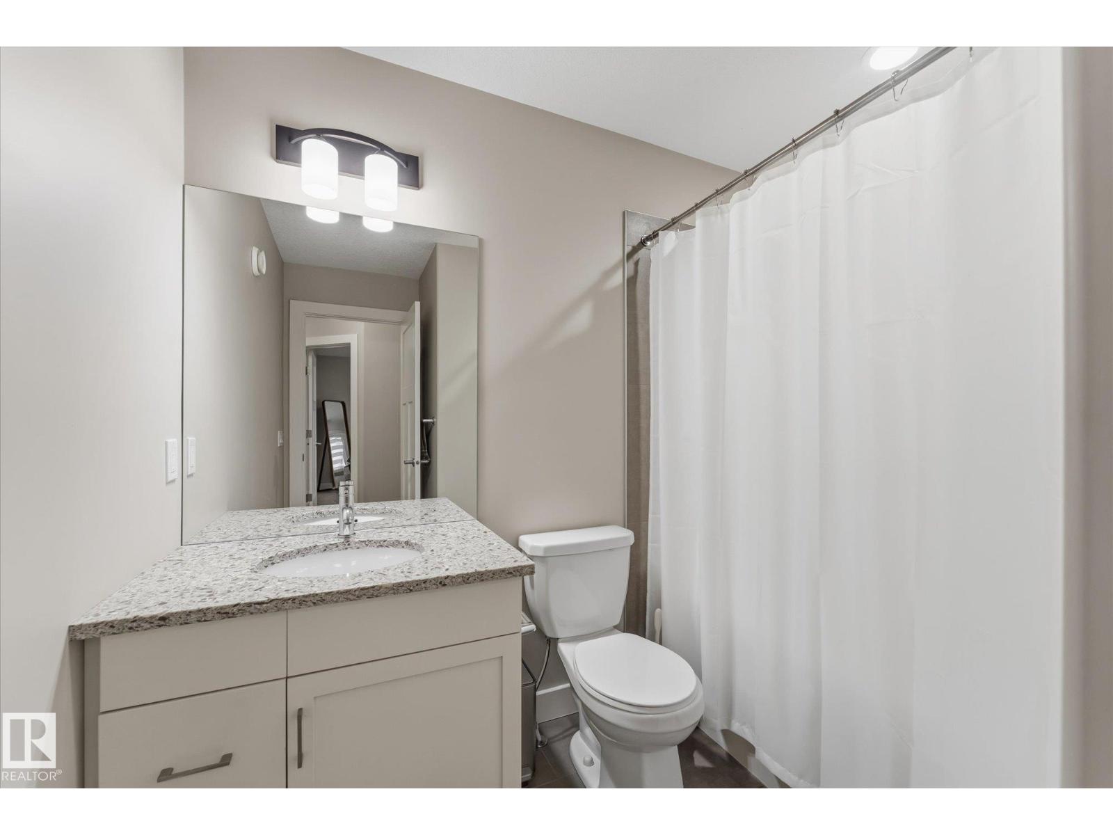 10605 96 ST - 31