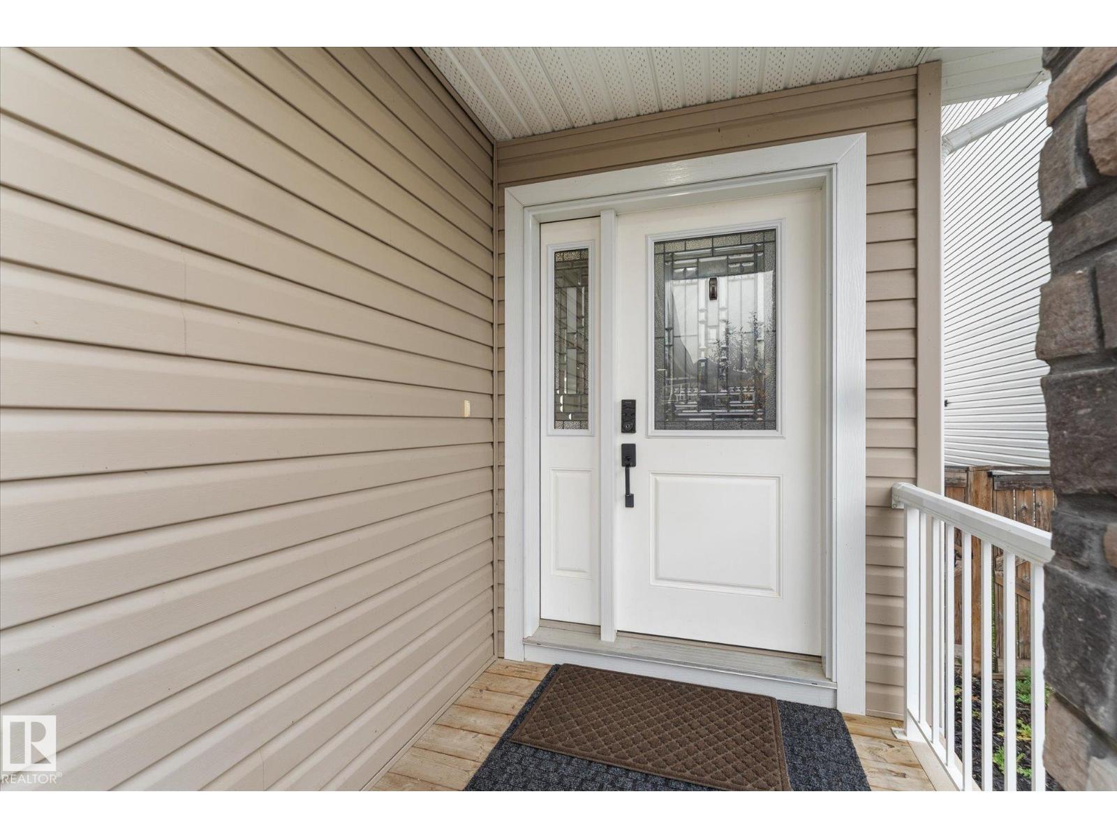 10605 96 ST - 6
