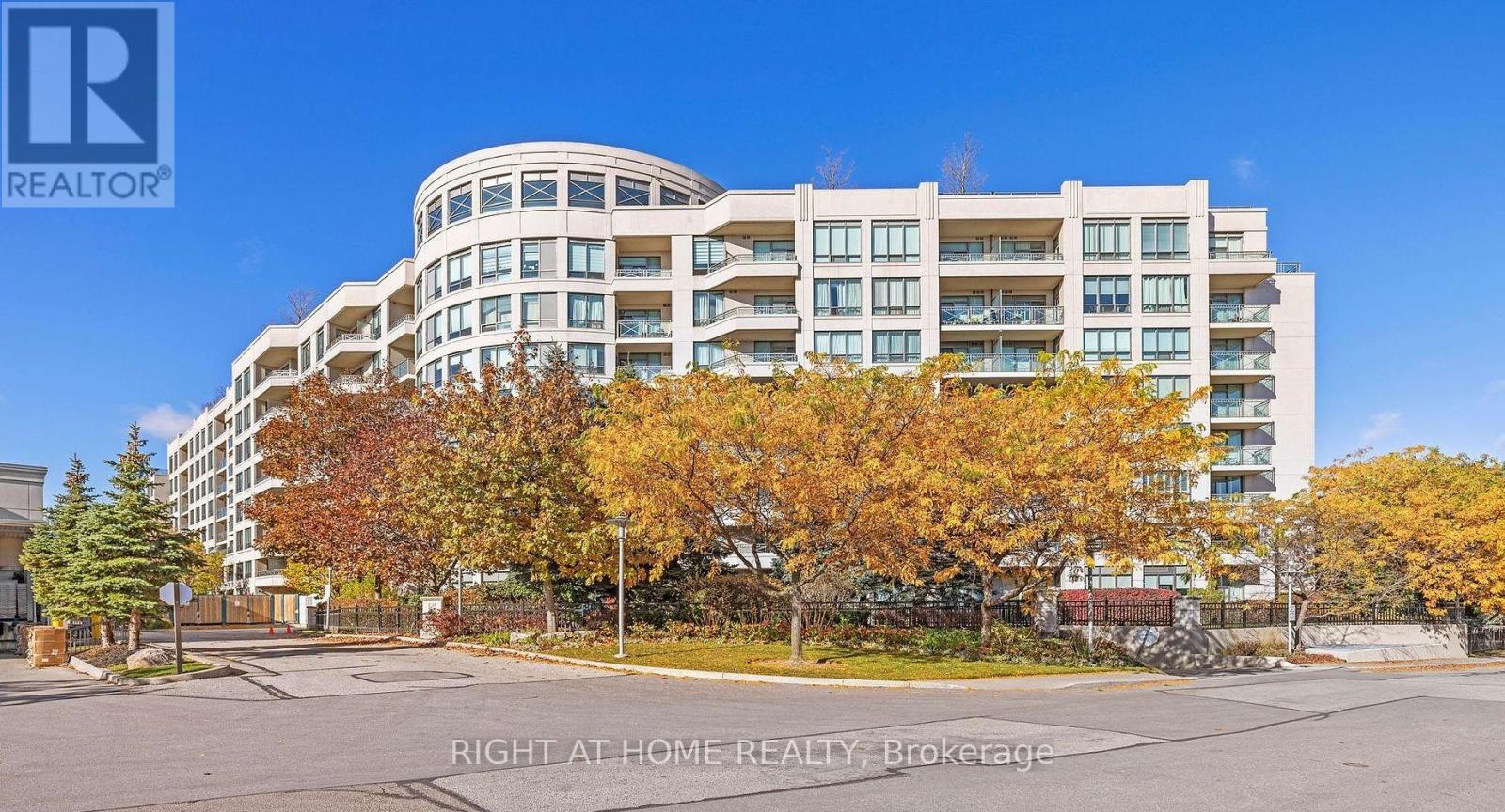 319 - 205 THE DONWAY W, Toronto (Banbury-Don Mills)