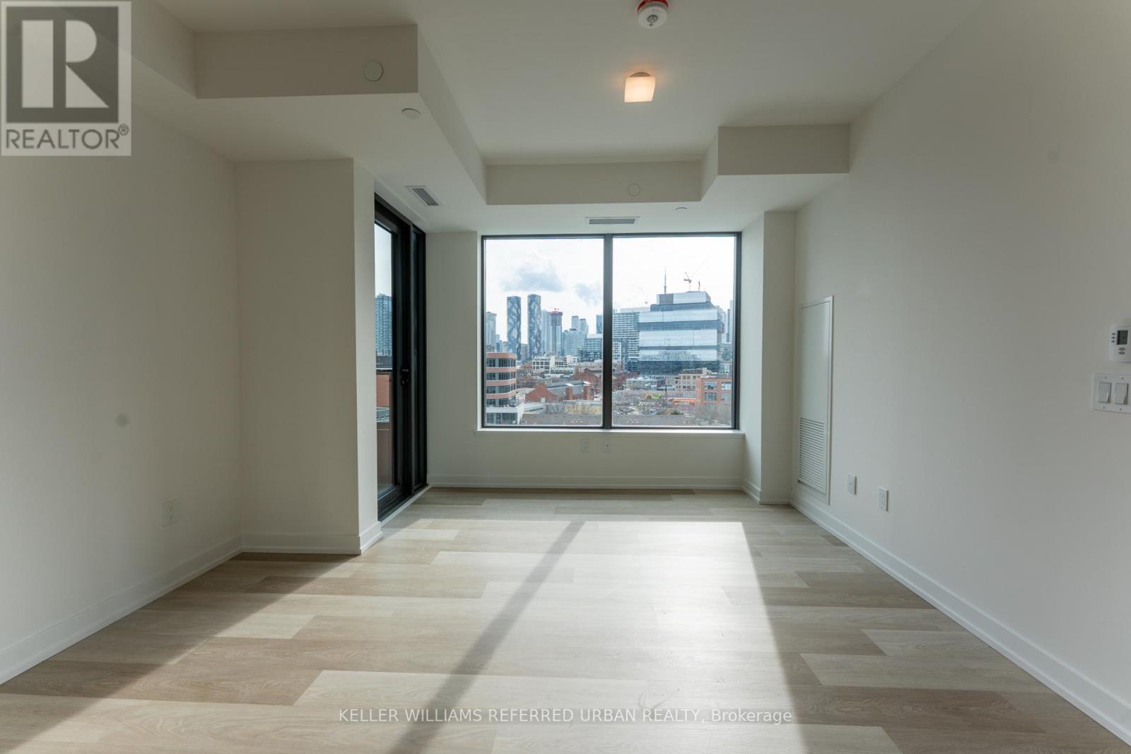 822- 28 Eastern Avenue, Toronto, ON photo 5
