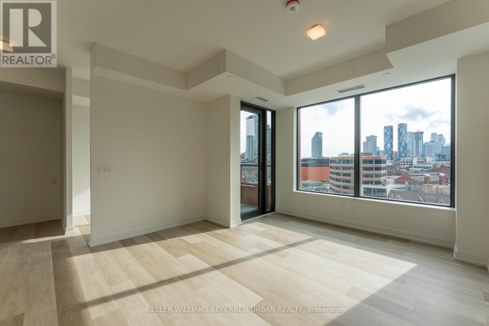 822- 28 Eastern Avenue, Toronto, ON photo 6