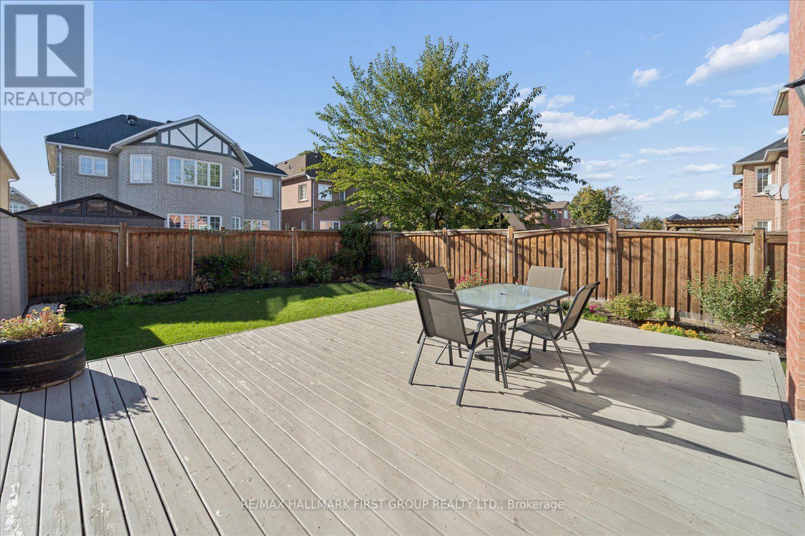 6 WINTERTON WAY - 17