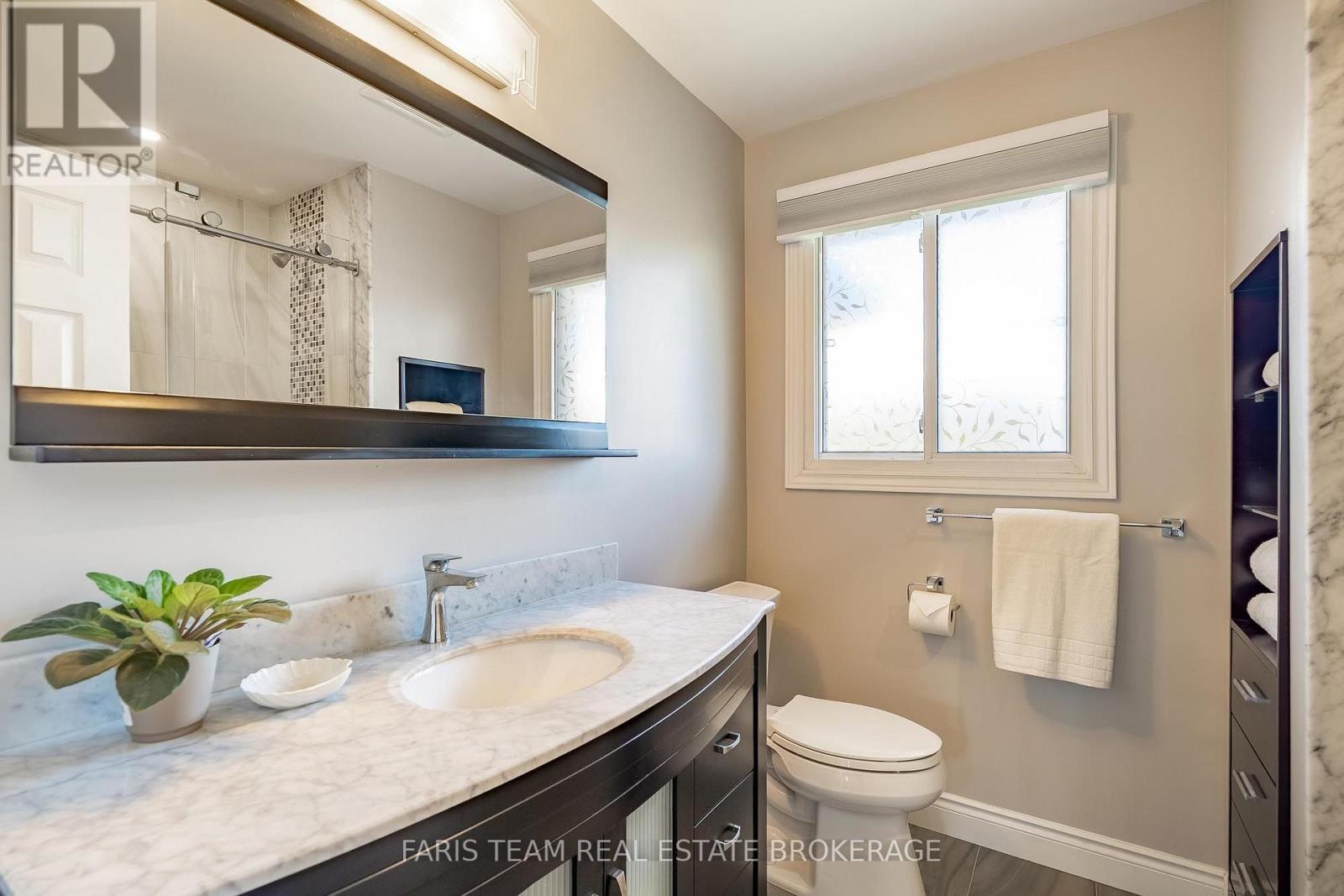 4 O'SHAUGHNESSY CRESCENT - 16