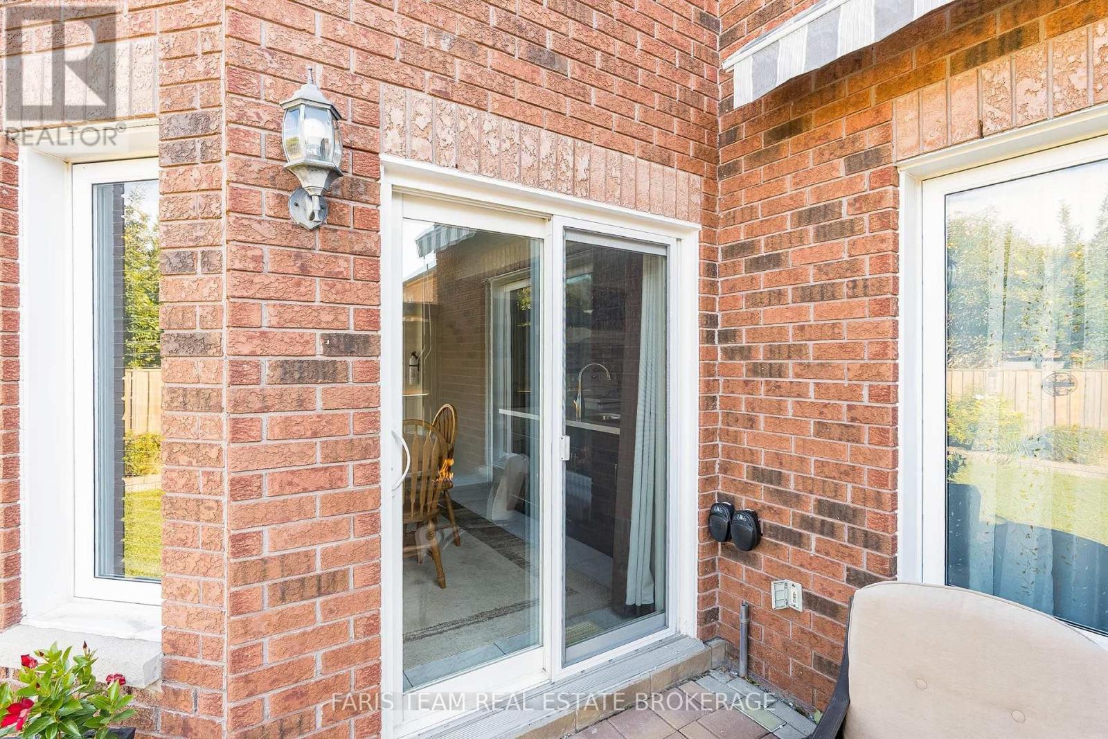 4 O'shaughnessy Crescent, Barrie, ON photo 23