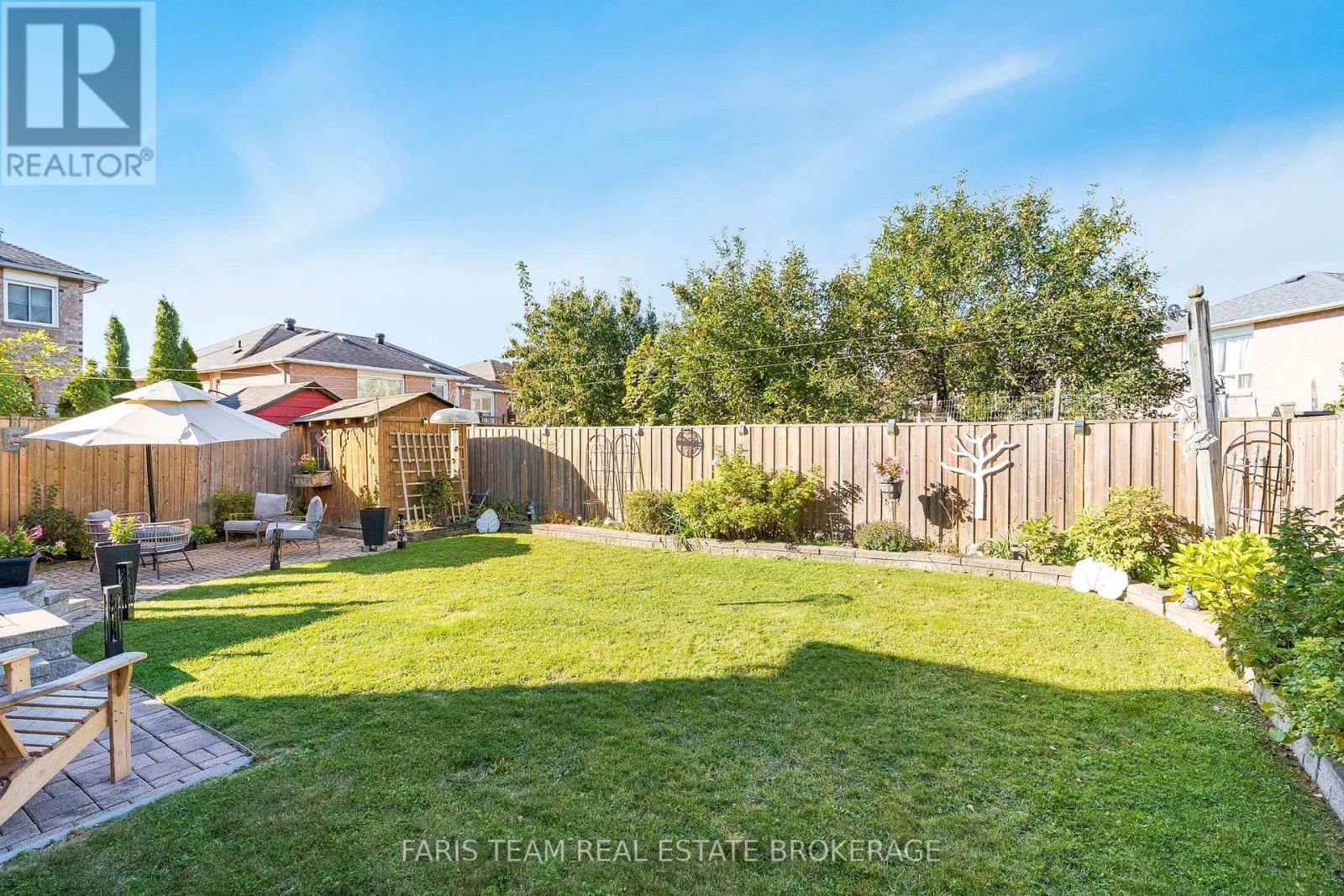 4 O'SHAUGHNESSY CRESCENT - 25
