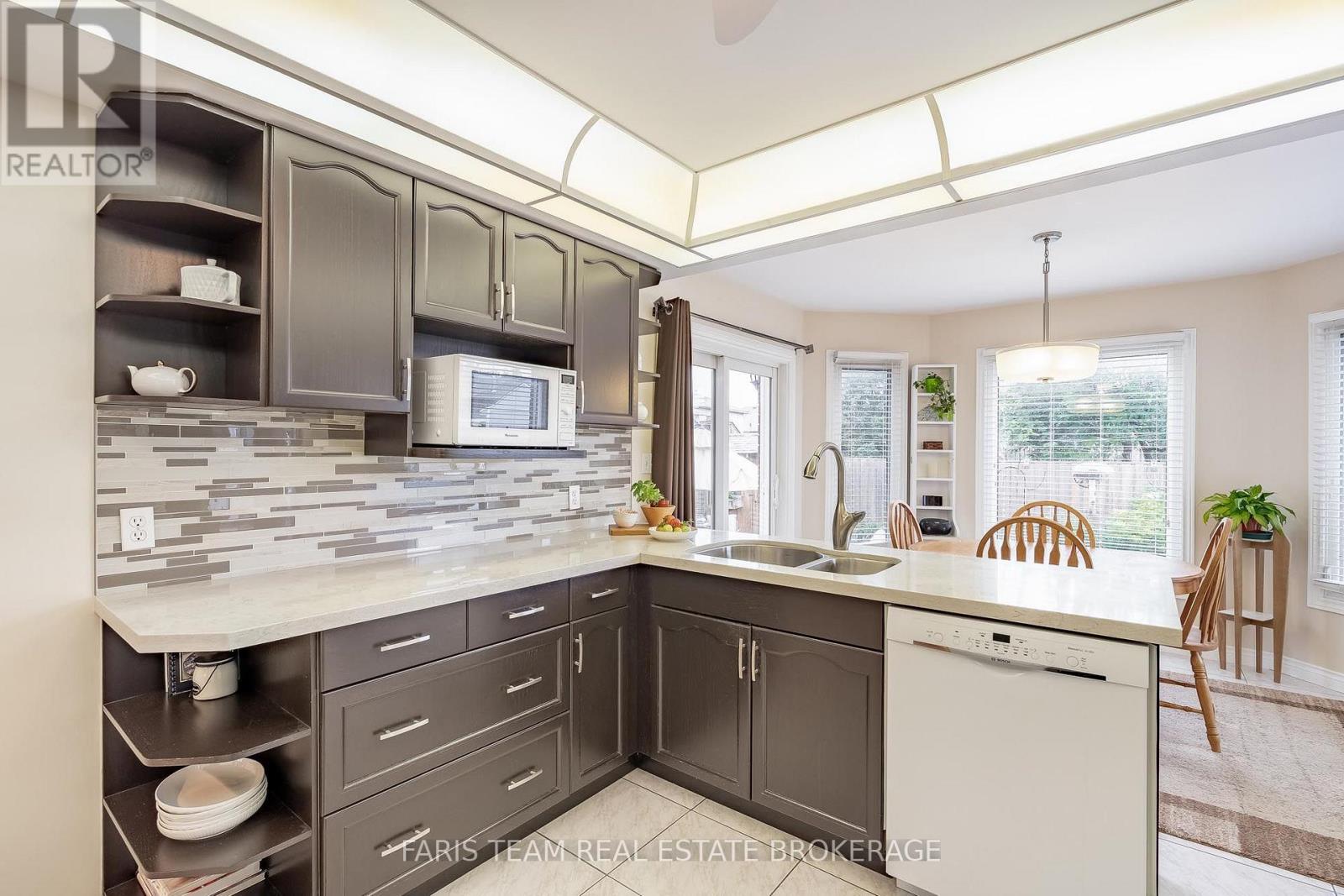 4 O'SHAUGHNESSY CRESCENT - 5