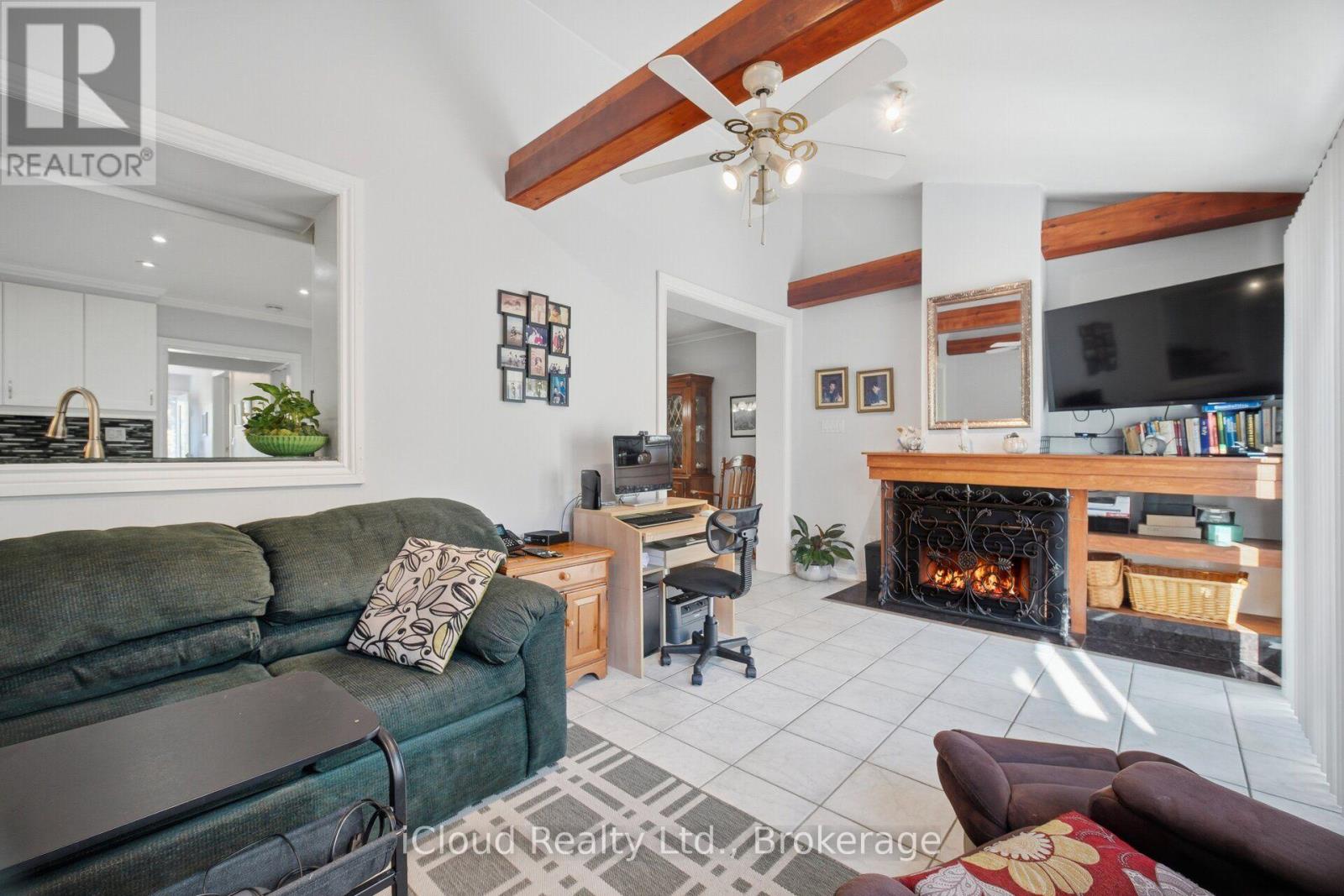 52 Bengal Court, Toronto, ON photo 21