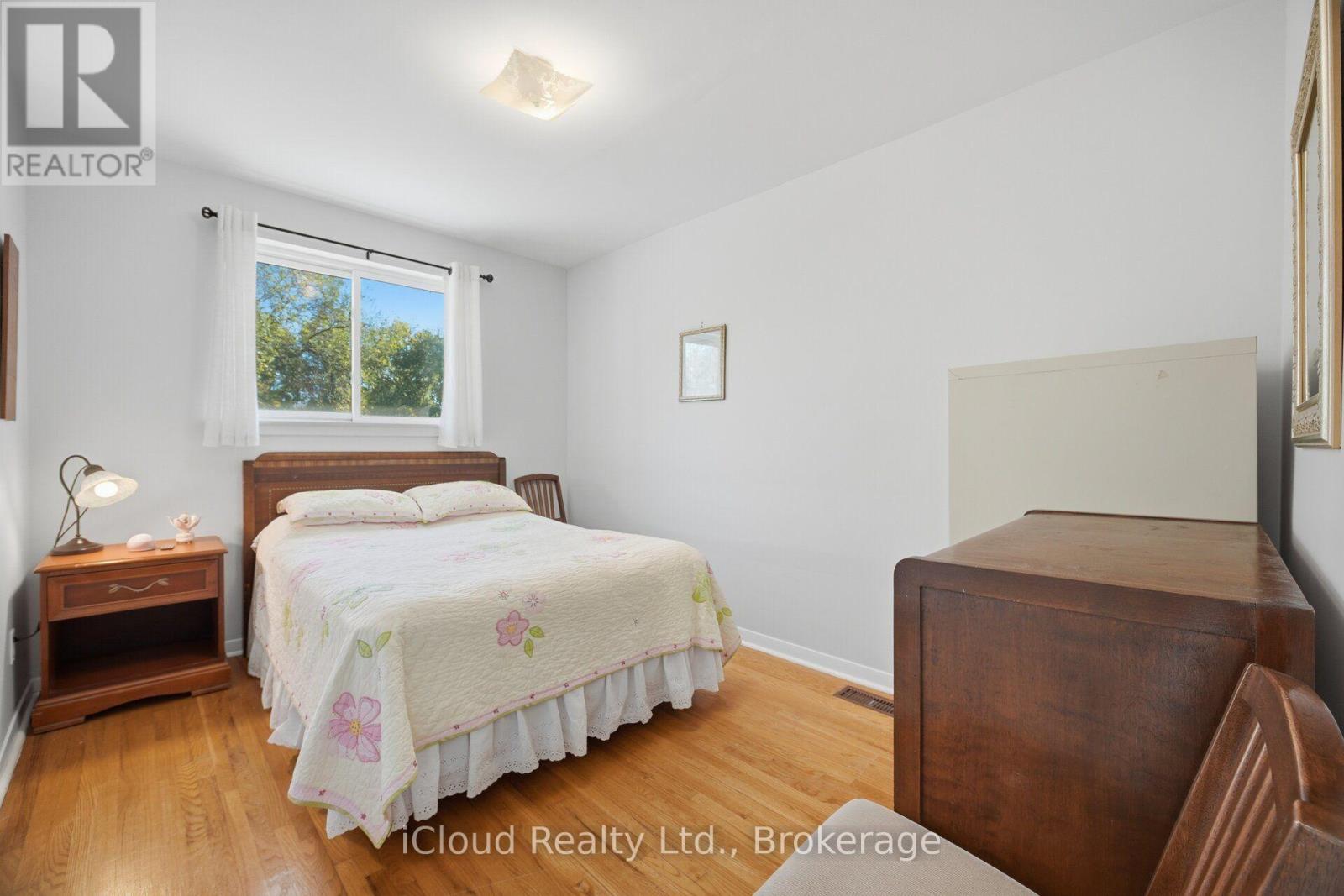 52 Bengal Court, Toronto, ON photo 28