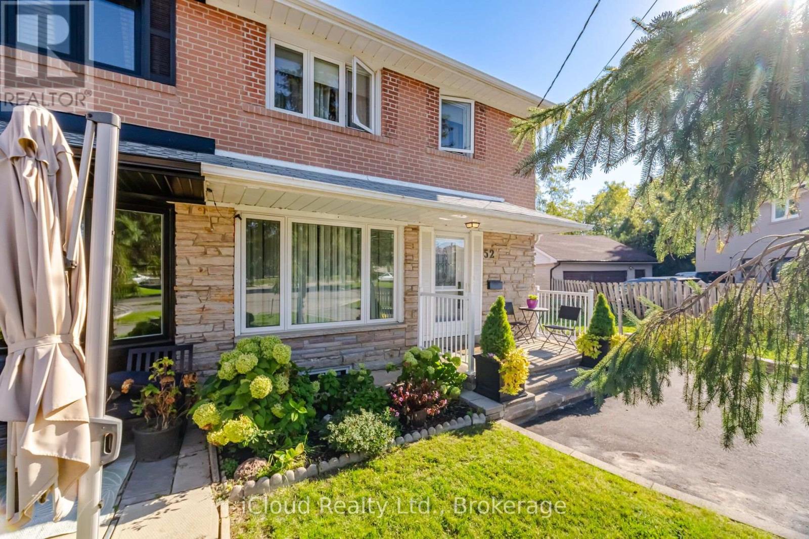 52 Bengal Court, Toronto, ON photo 4