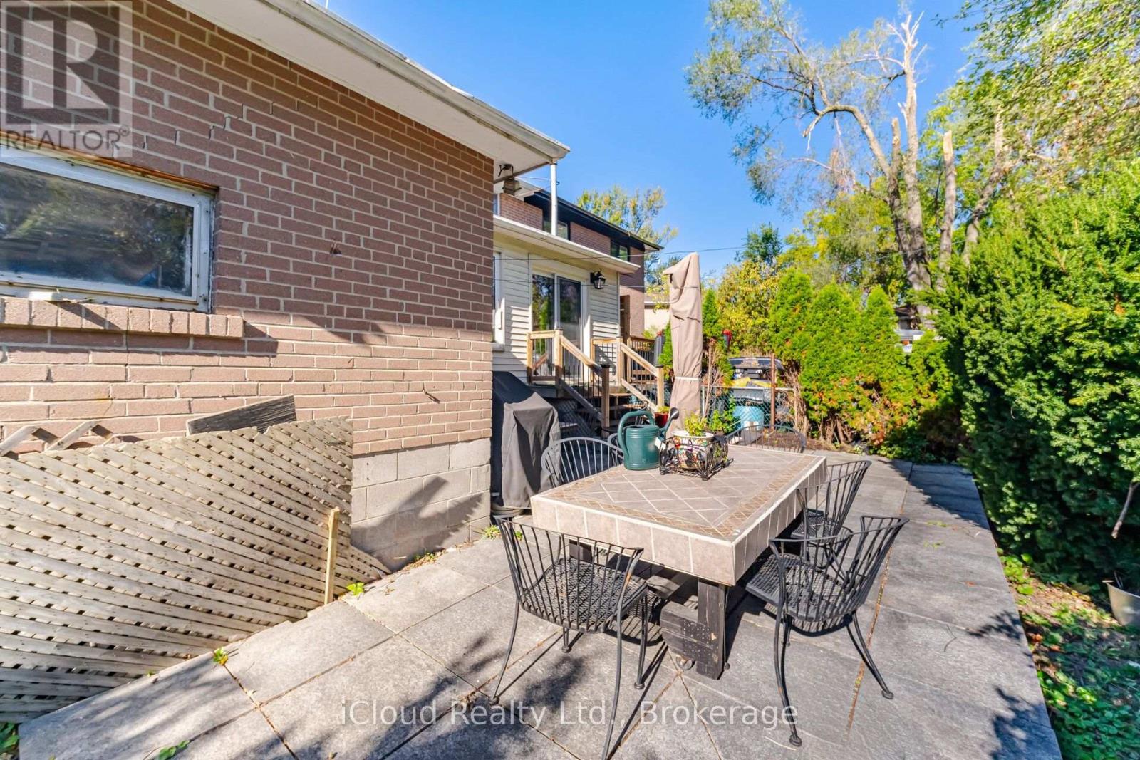 52 Bengal Court, Toronto, ON photo 45