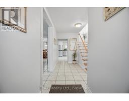 Primary Bedroom - 52 Bengal Court, Toronto, ON M3L1X9 Photo 7