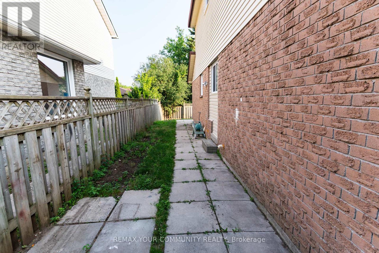 1553 Norwill Crescent, Oshawa, ON photo 39
