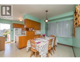 3368 Parker Street, Vancouver, BC V5K2V9 Photo 8