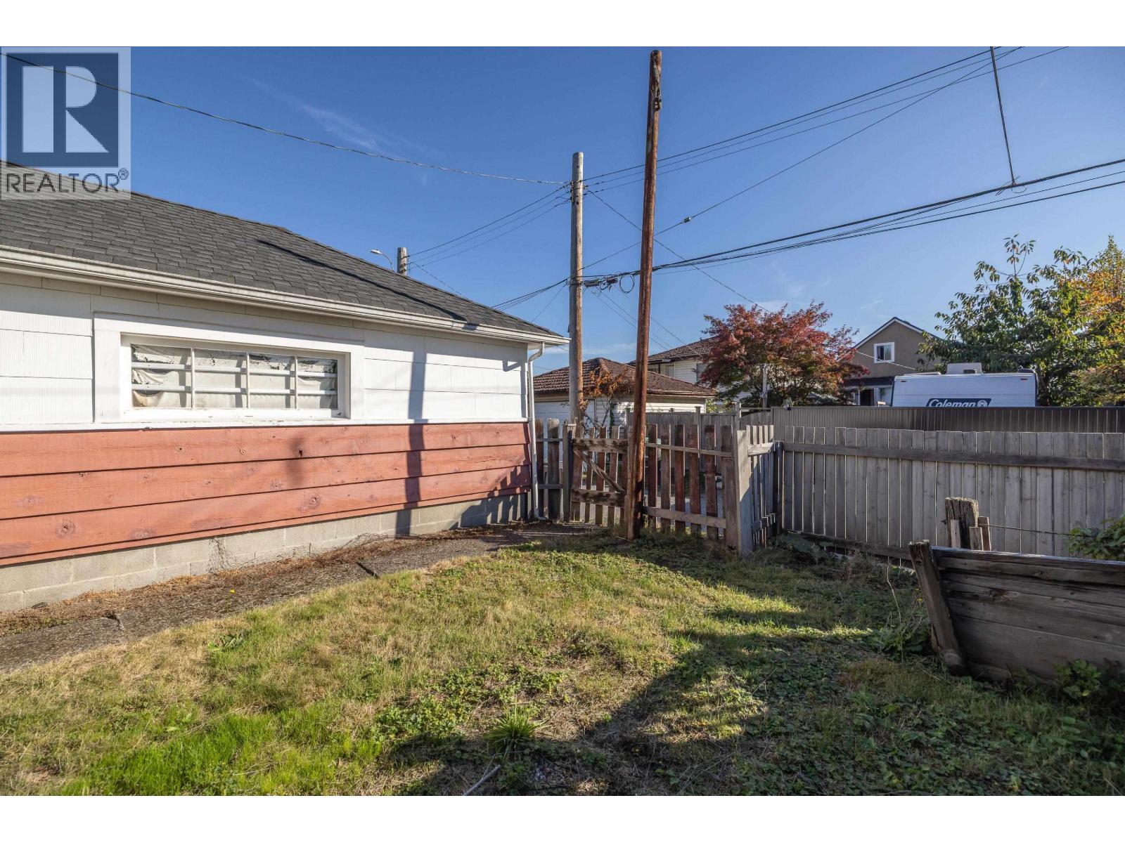 Photo of 3368 PARKER STREET 38