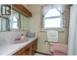 3368 Parker Street, Vancouver, BC V5K2V9 Photo 22