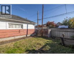 3368 Parker Street, Vancouver, BC V5K2V9 Photo 38