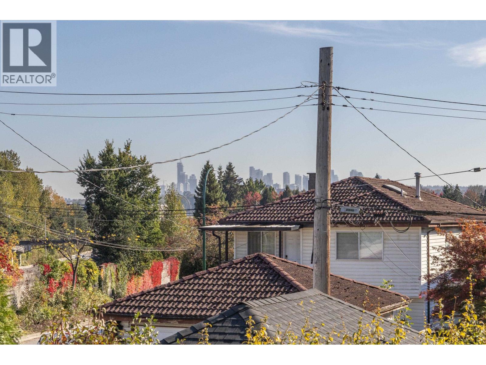 Photo of 3368 PARKER STREET 32