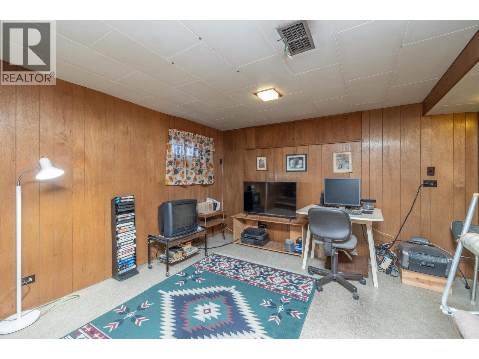 Photo of 3368 PARKER STREET 24