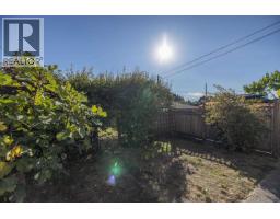 3368 Parker Street, Vancouver, BC V5K2V9 Photo 36