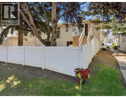 237 Sabrina Way SW - photo 2