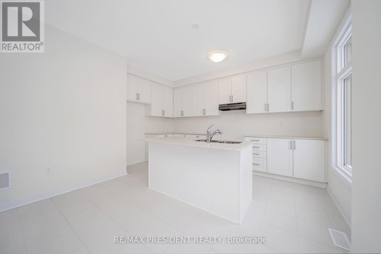 44 PLAYER DRIVE, Erin — photo 11