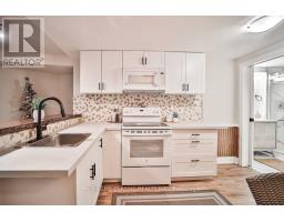 427 Crossland Gate, Newmarket, ON L3X1B9 Photo 22