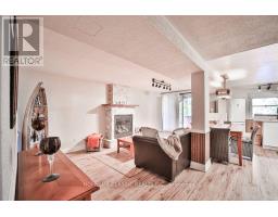 427 Crossland Gate, Newmarket, ON L3X1B9 Photo 9