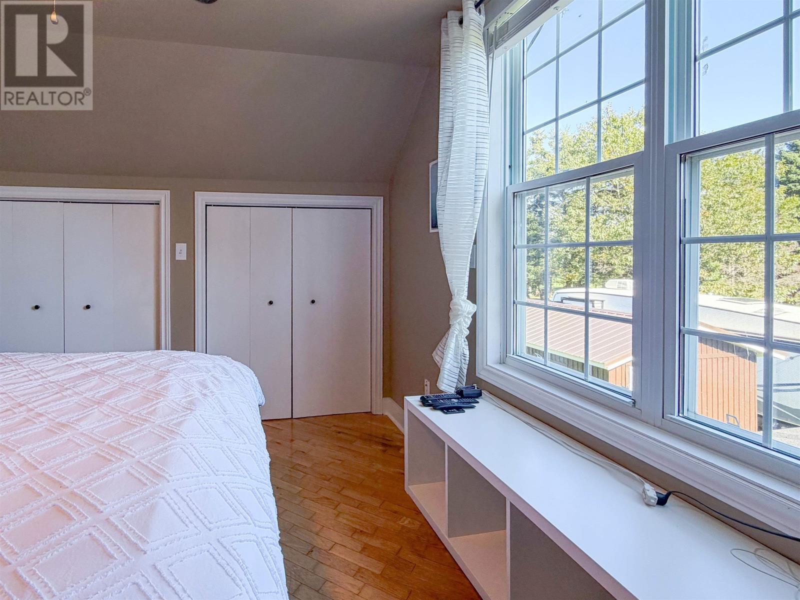 116 Poverty Beach Road - 32