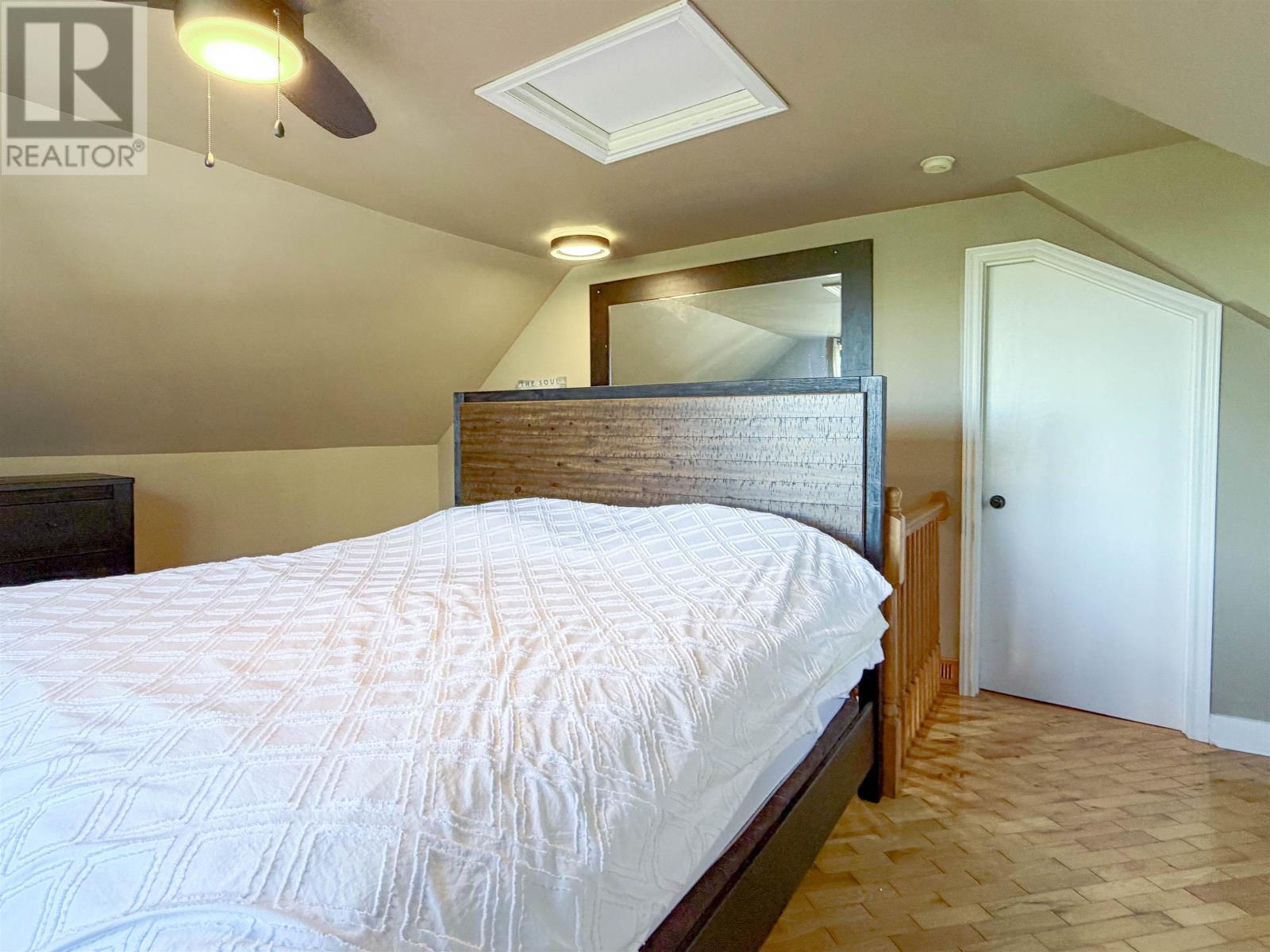 116 Poverty Beach Road - 33