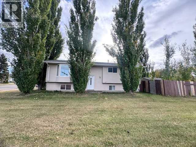 3512 57 Avenue - 1