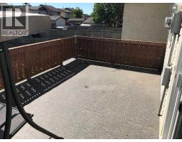 4820 60 Street, Calgary, AB T1Y5E9 Photo 12