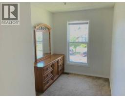 4820 60 Street, Calgary, AB T1Y5E9 Photo 24