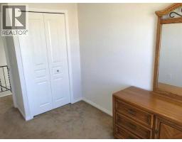 4820 60 Street, Calgary, AB T1Y5E9 Photo 25