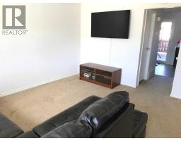 4820 60 Street, Calgary, AB T1Y5E9 Photo 8
