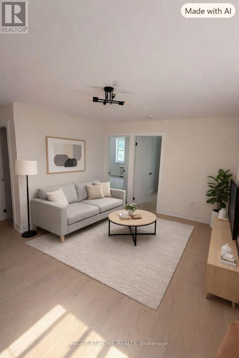 3384 Lake Shore Boulevard West — photo 4